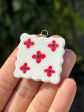 Load image into Gallery viewer, Workshop! 3 week Jewelry and Ornament Making Workshop with Chia Li FRIDAYS Dec 5-19 from 5:30pm-7:30pm