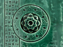 Load image into Gallery viewer, Rainforest Celadon 39414J Cone 5 (Pint) Amaco C-49